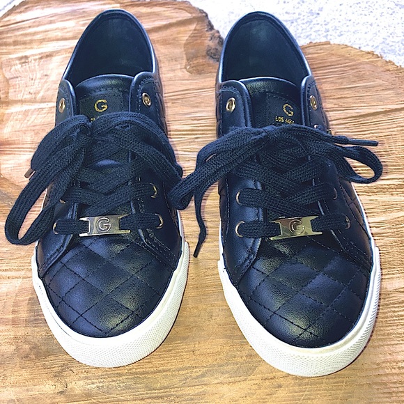 Women’s G by GUESS size 71/2 sneakers - Picture 2 of 14